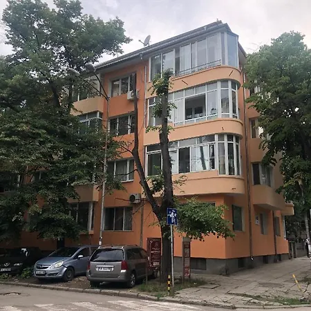 Adamovi * Varna